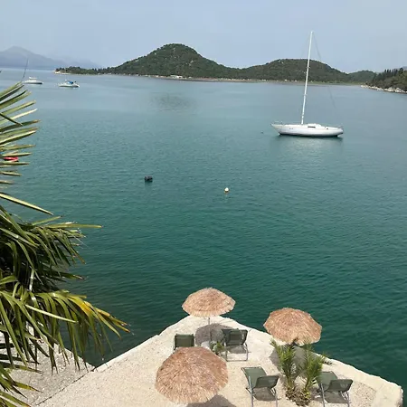 Sea La Vie Apartment